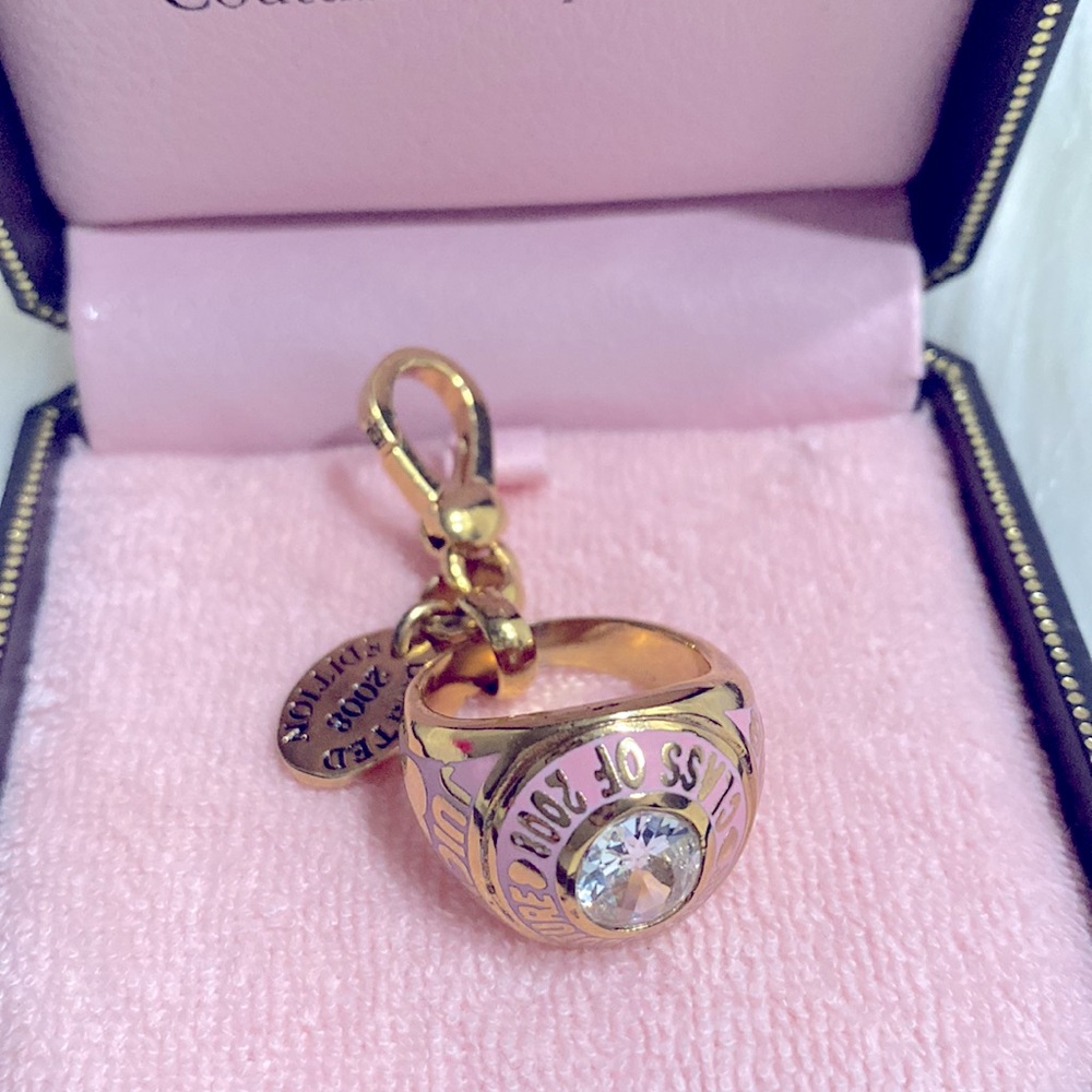 Juicy Couture Class Ring Like New Excellent Condition Limited Edition 20…